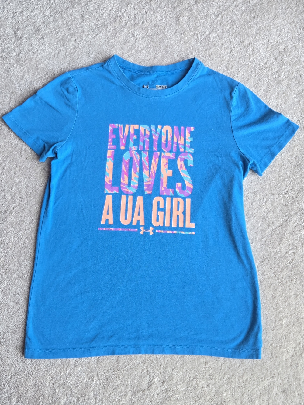 Under Armour Girls' Blue 'Everyone Loves A UA Girl' Graphic Tee Loose Fit HeatGe